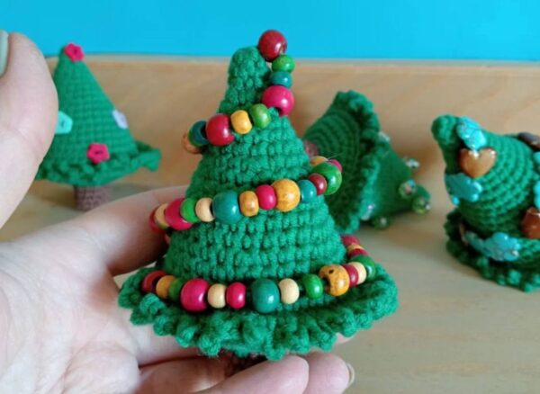 Knit New Year Tree